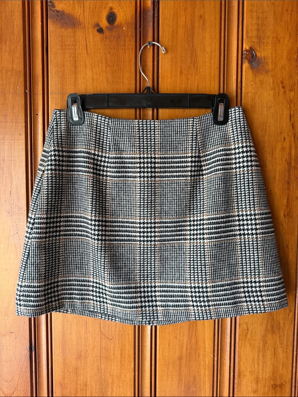 Astr Plaid Mini Skirt - Black, White, Brown Houndstooth/Checkered Pattern